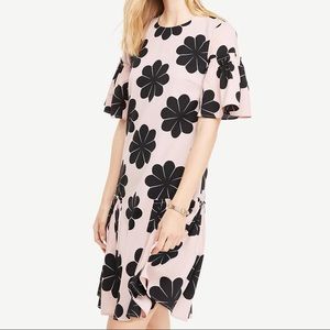 Flower Power Shift Dress in Shino Pink 🌸